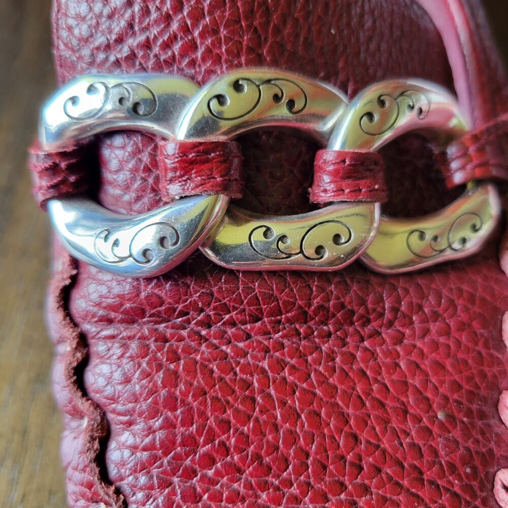 BRIGHTON Klee Made in Brazil Leather Slip on Loafer Chain Buckle Silver 7.5N - Picture 5 of 7